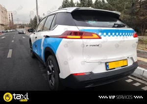 تاکسی برقی در های تاکسی بهعنوان نماد حملونقل پاک و کاهش آلودگی هوا